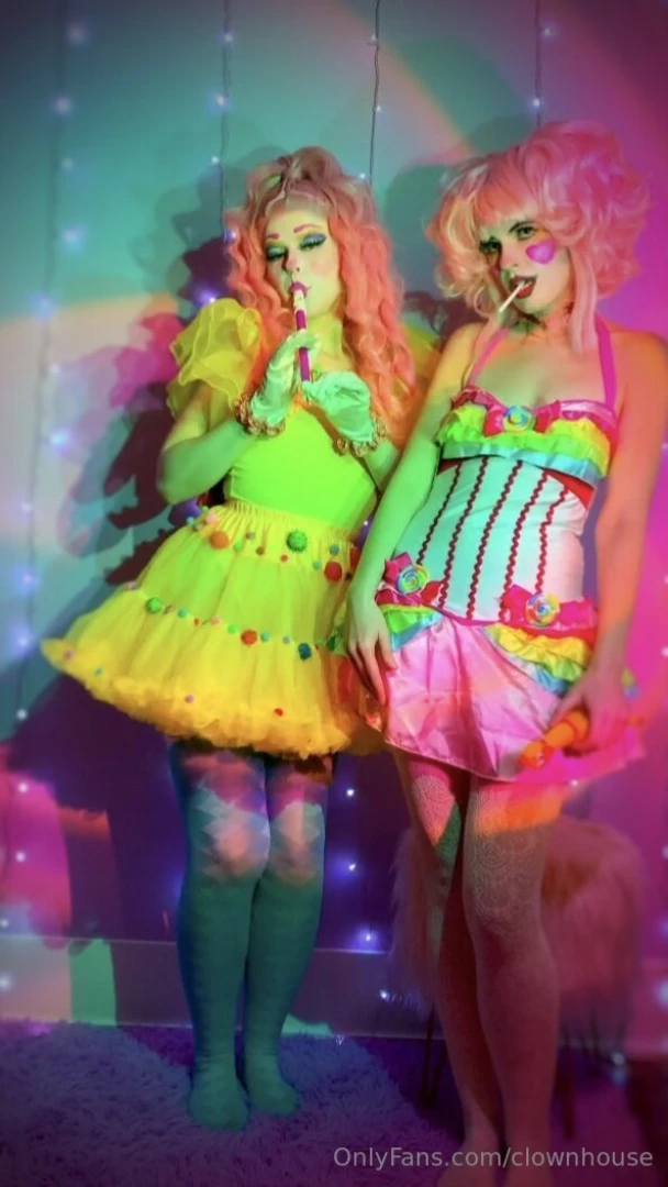 Pro-tip chasing away the sunday scaries is way easier with a bestie by 