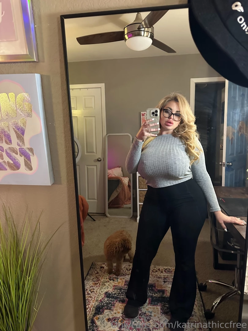 Stream starts at 9 30 link onlyfans com katrinathicc 