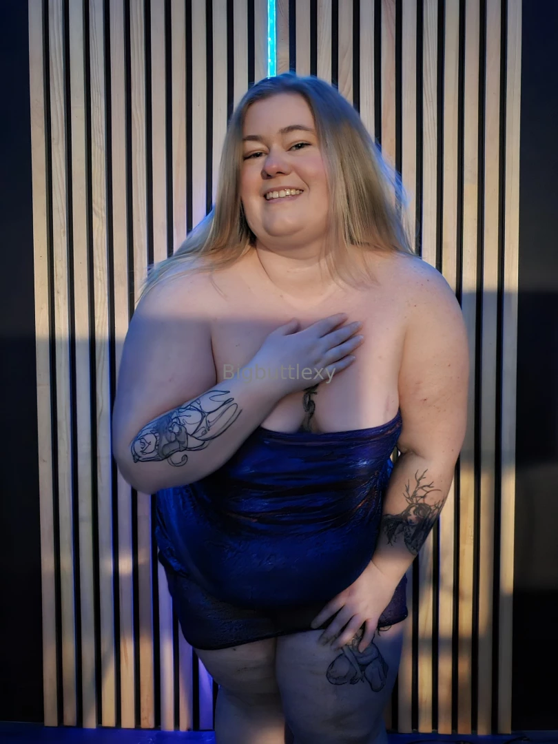 Would you have spent the new eve with me in that dress if you could 