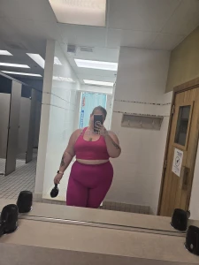 Gym selfie again 1 2 or 3