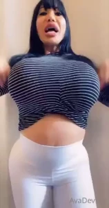 Oh baby i can t help myself i m kick starting off my week of