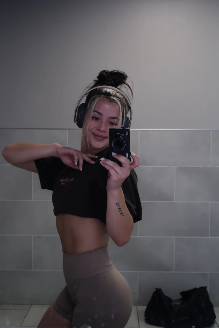 If you could wake up next to me right now what s the first thing you d 