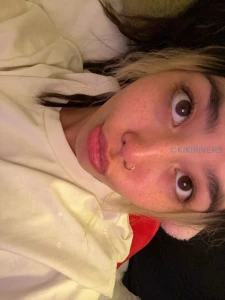 Ar u ready to cumm in my pretty face daddy