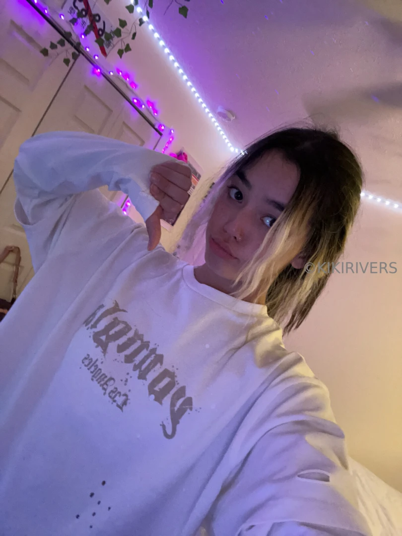 I look cute for you daddy 