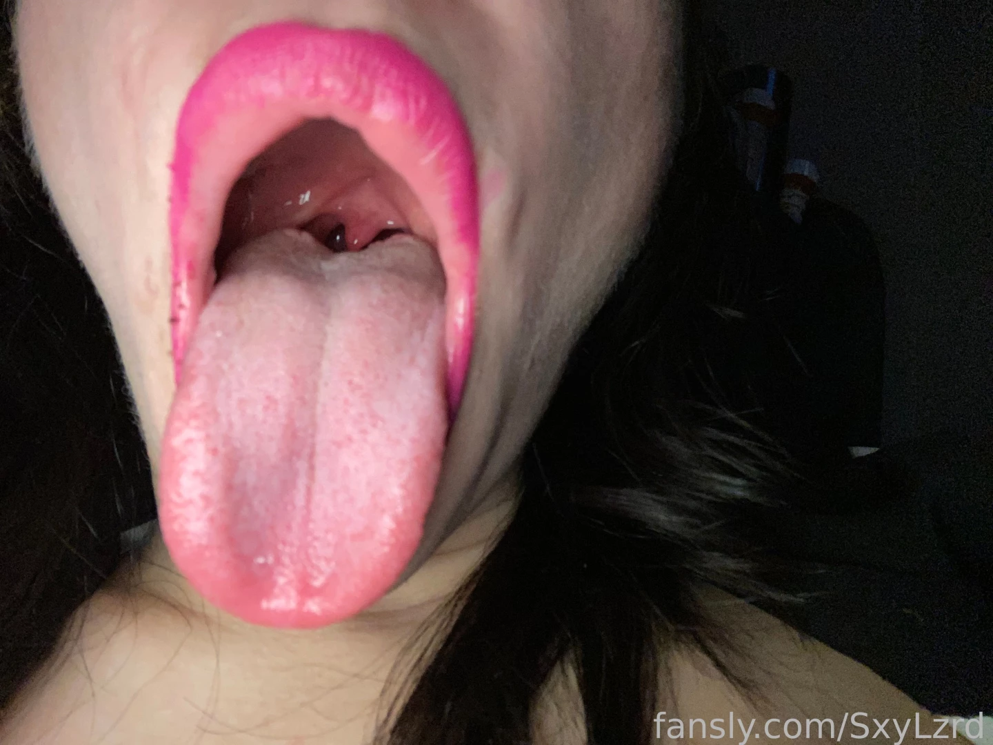 Moo moo moo cow live vore goddess pinkygalore digestmyprey belly part 1 