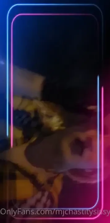 No naughty stuff just thought it was a cool video 