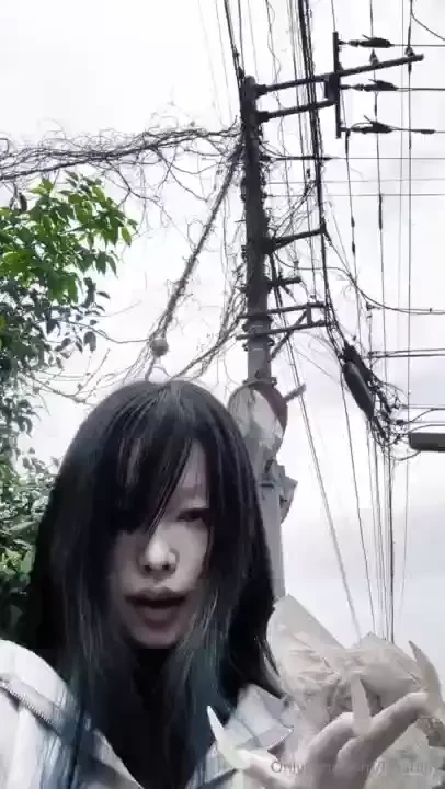 Ivy electric pole i found while walking 