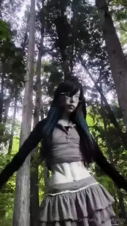 Sunlight-loving club 