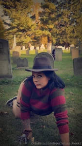 One two freddys cummin for you cum for me 60 off https onlyfans com