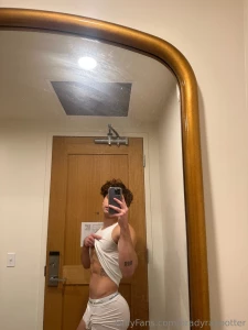 Front or back part 2759