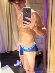 Sending a gift to everyone who participates on this poll or sends me a