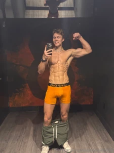 If you re online rn cum say hi