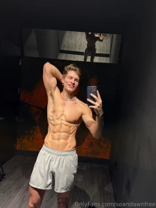 Who s online let s chat