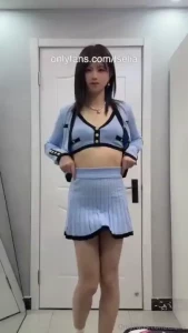 Girlcock cumming a lot