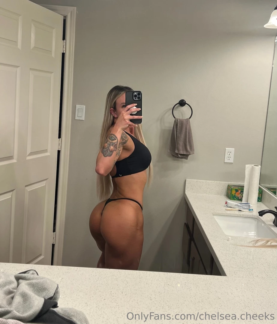 How i woke up on freaky friday message me i m about to get ready to go 