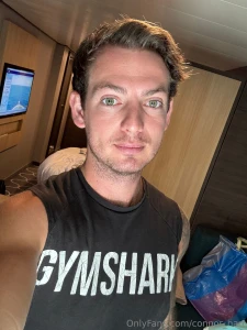 Join my xxx page and i promise to make you cum right away