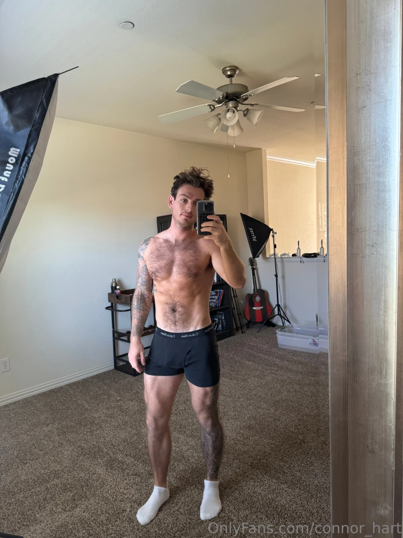 Xxx page is half price now connorhartvip and i m sending a free vid as 