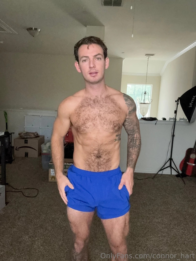 Wanna see my huge cock and me cumming for you head to my xxx page now part 1 