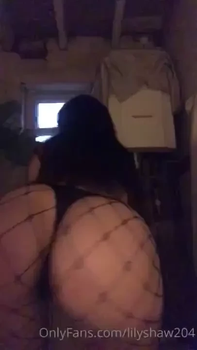 Throwback thursday if this gets 100 likes i ll post a fully naked 