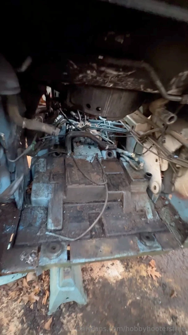 Finally got that engine out which means i gotta let the tits hang out 