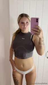 So boreed tell me a joke x