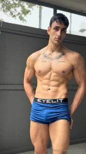 Just imagine the things i d do to you if we were alone part 1