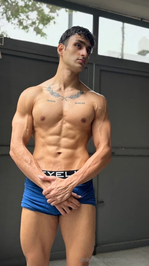 Just imagine the things i d do to you if we were alone 