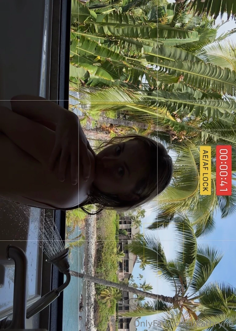 You can t imagine what i ve done in this bath idk but beautiful places 