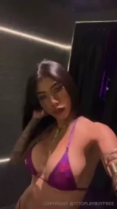 Hottie asian girl lavalove69 69 if you want to look at her closer