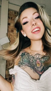 Good morning lovelies i was feeling pretty cute last night so enjoy part 2