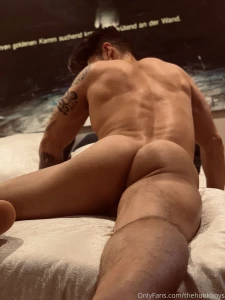 Who wants play with me part 1