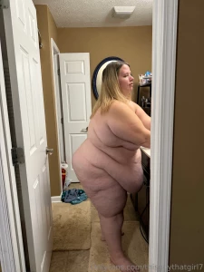 Snuck in some pics of britt embracing one of our kitties and snapped a part 4