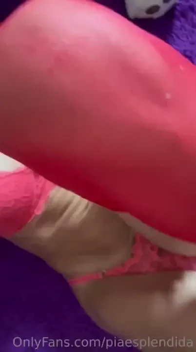 Do you want to undress little red riding hood watch me playing for you 