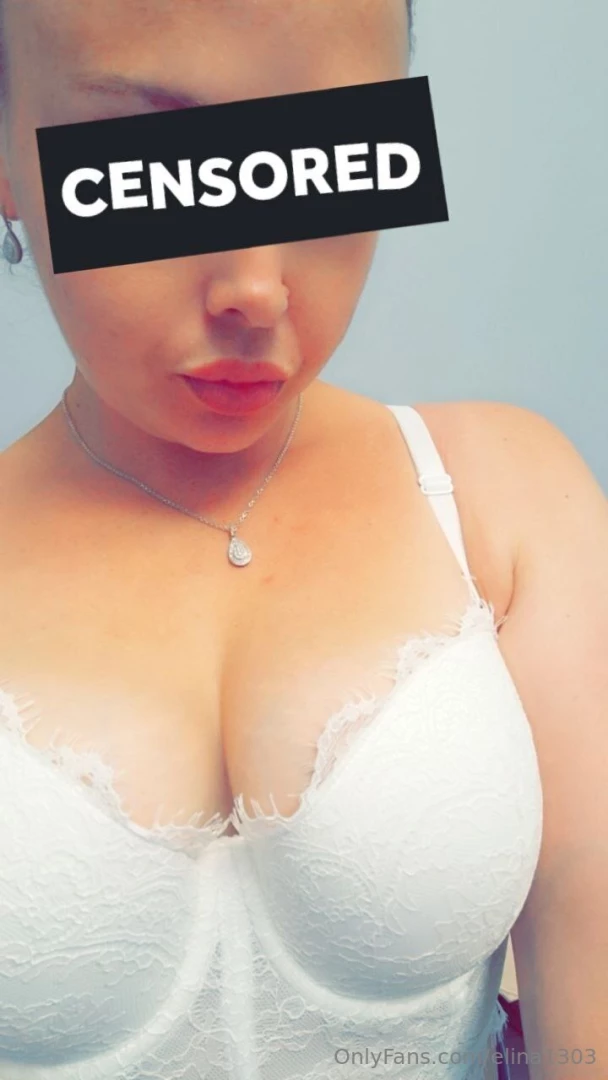 Free page aussie girl gorgeous blue eyes sub to her page to see her 