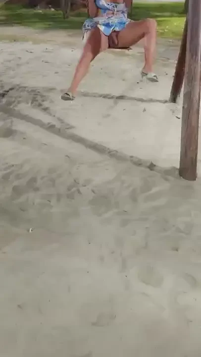 Who wants to come play in the park with me 