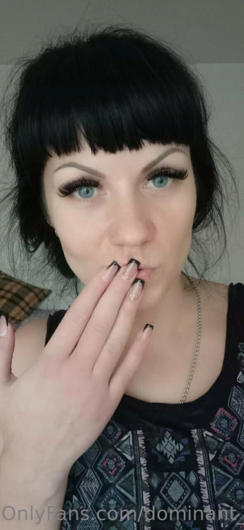 I so want to tell you my dirty secrets 