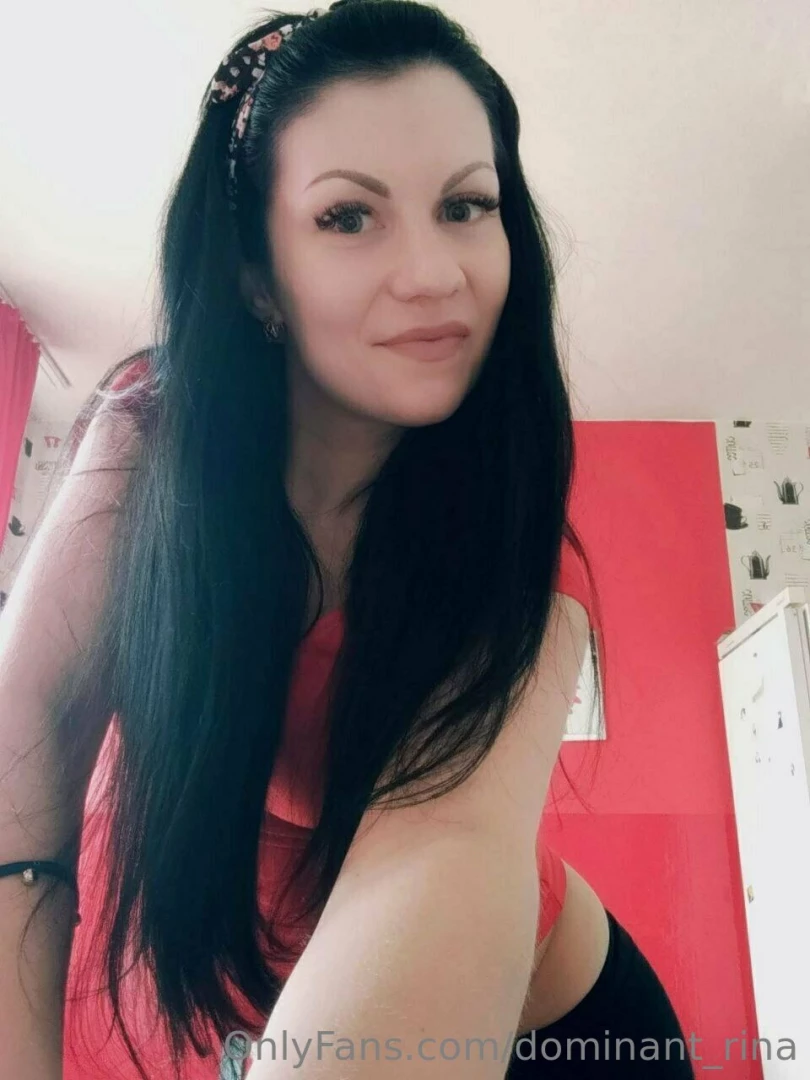 Text me and i ll go from cute to naughty 