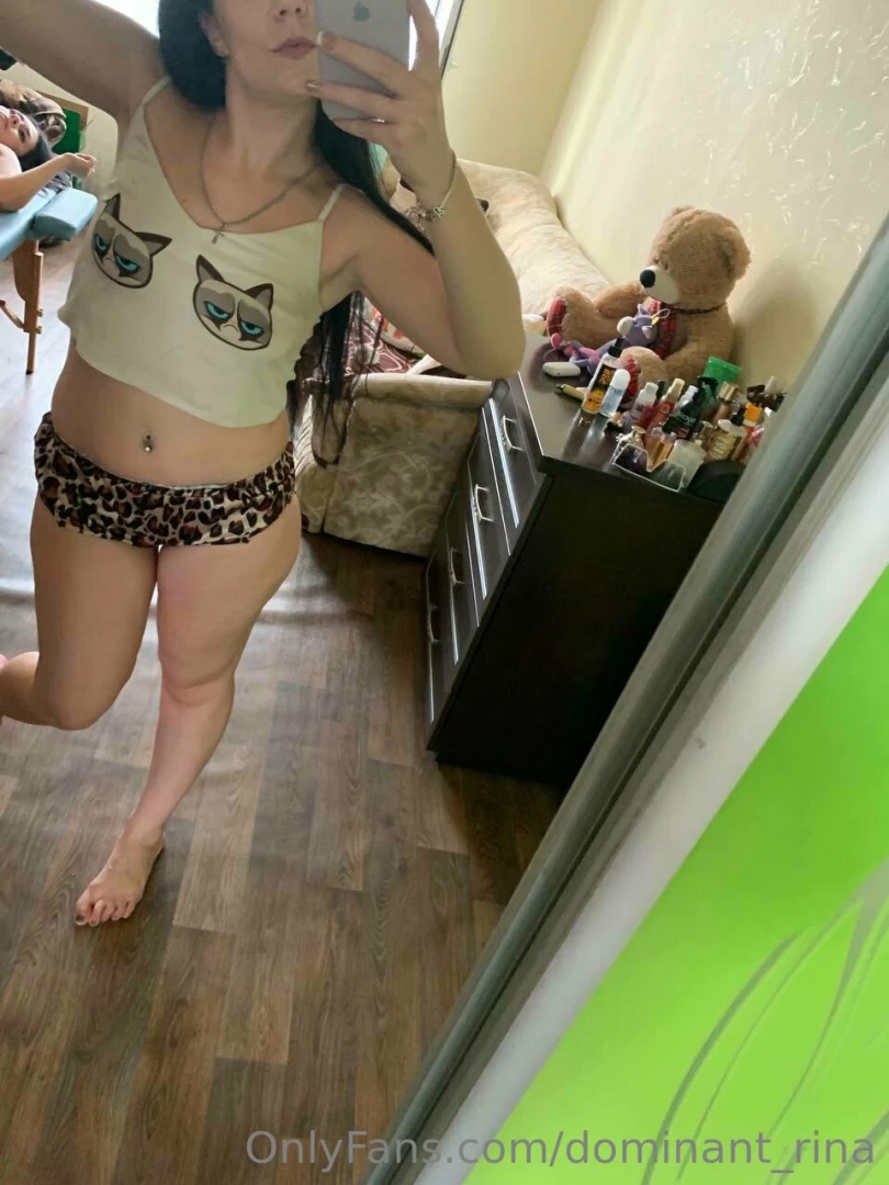 Come and rip off my sexy shorts 