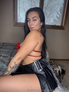 Big announcement i am now offering 1 v 1 lives dm me for more