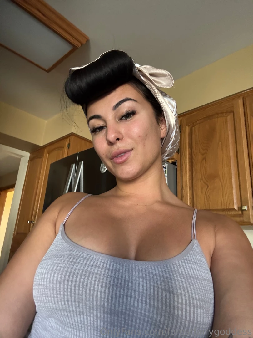 Would you spend cozy sundays with me 