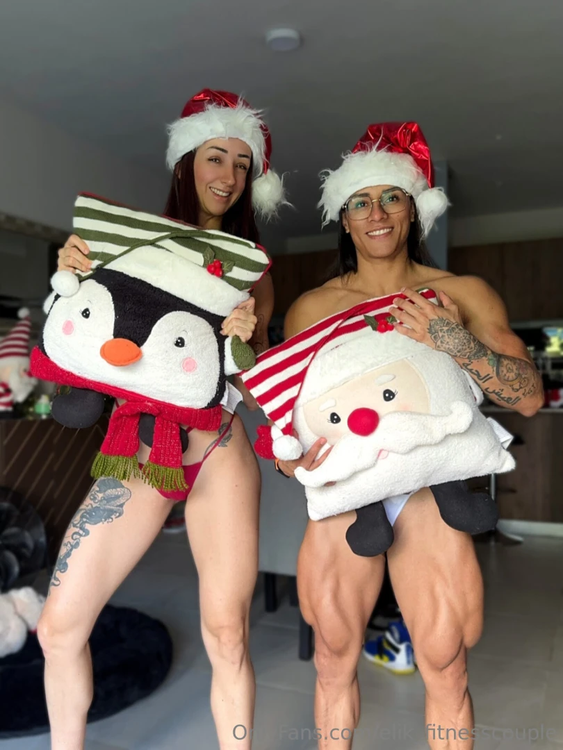 Christmas treat free if you re a vip member elik_exclusive 