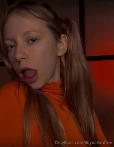 New girl here pretty_elli pretty_elli looking for someone to talk or part 119