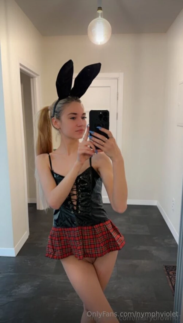 This hot thing marybrown01 is waiting for you she has amazing deals part 70 