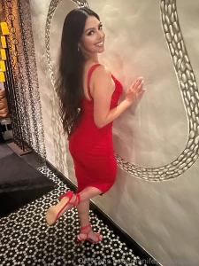 Twerk tuesday i m going live tonight 9 30 pm pst california time see