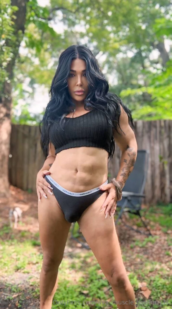 Ava-muscle-mommy-ts part 1 