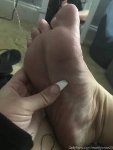 Tip 7 to see my hot new foot fetish friendly 4 min vid in your dms