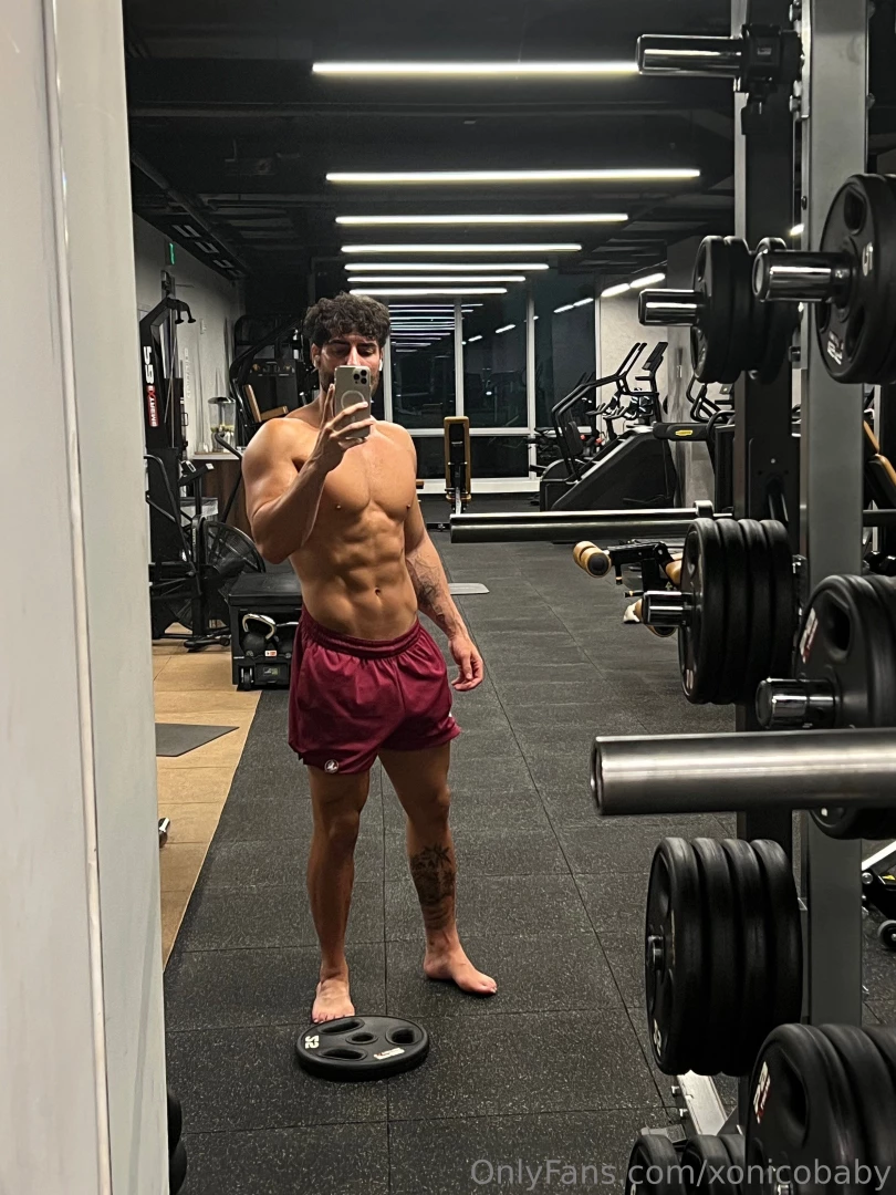 Love a nice pump now bend over 