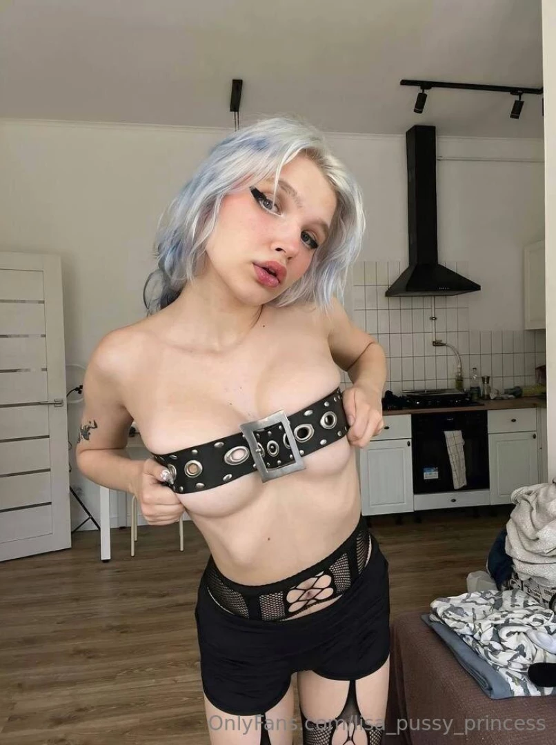 Subscribe lilaaa_techno free today only this girl lilaaa_techno with a part 338 