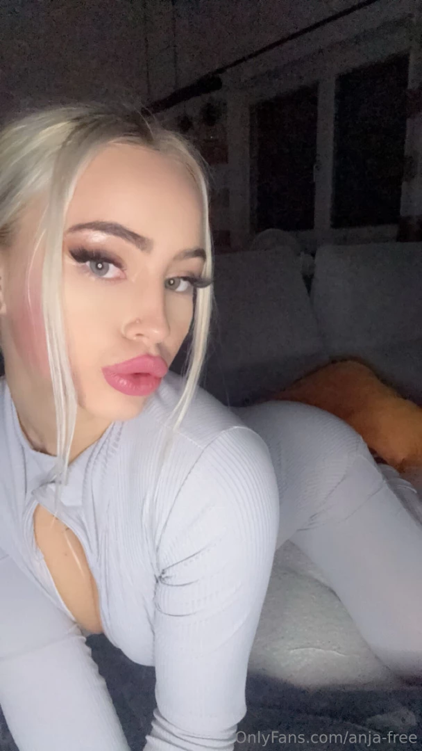 Follow my main anja-carina for more 