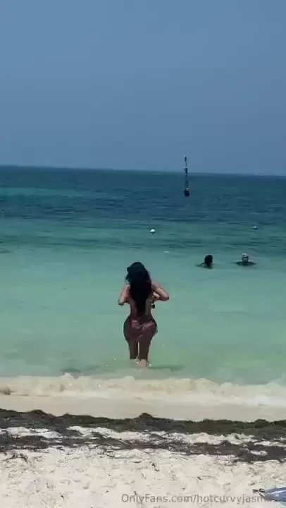 I m always dreaming of the ocean specially since i m so sweaty right 